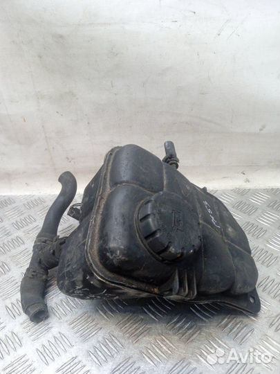 Бачок расширительный Mercedes-Benz C-Class