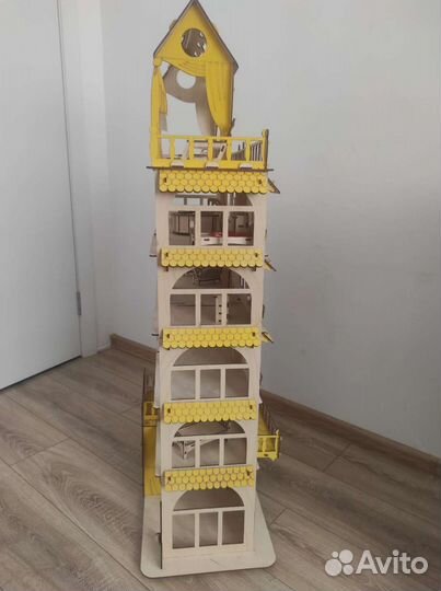 Домик кукольный