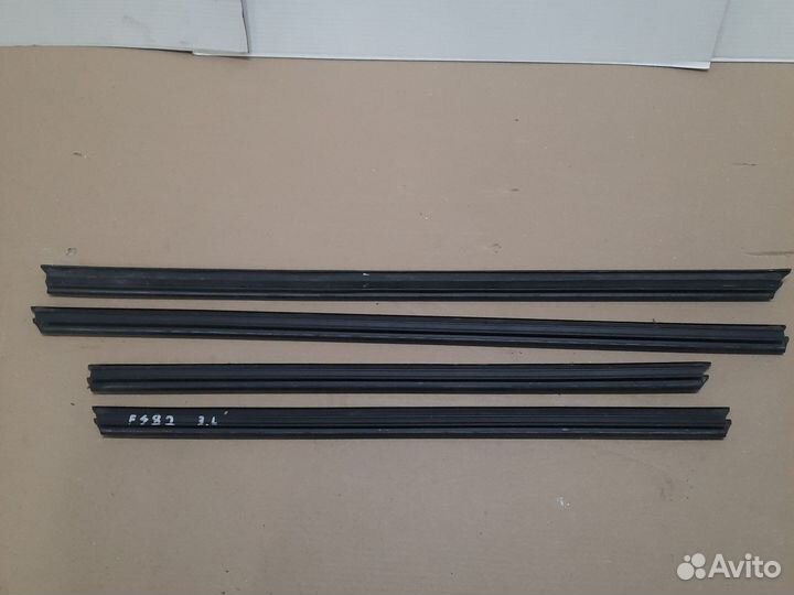 Ford Focus 3 бархотки дверных стекол