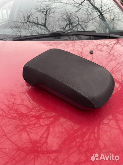 Подлокотник mitsubishi lancer