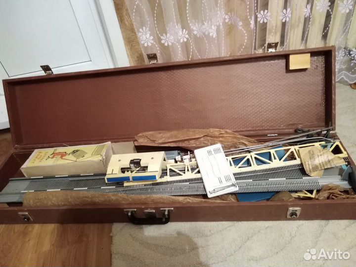 Вязальная машинка 