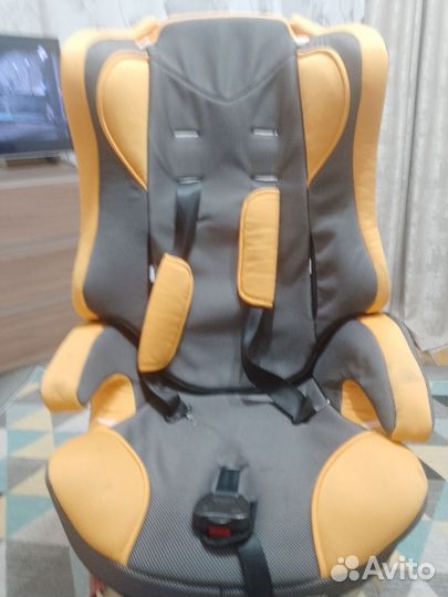 Детское автокресло