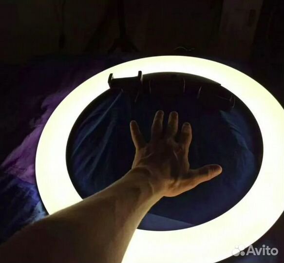 Большая Кольцевая Лампа