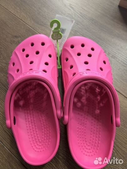 Crocs