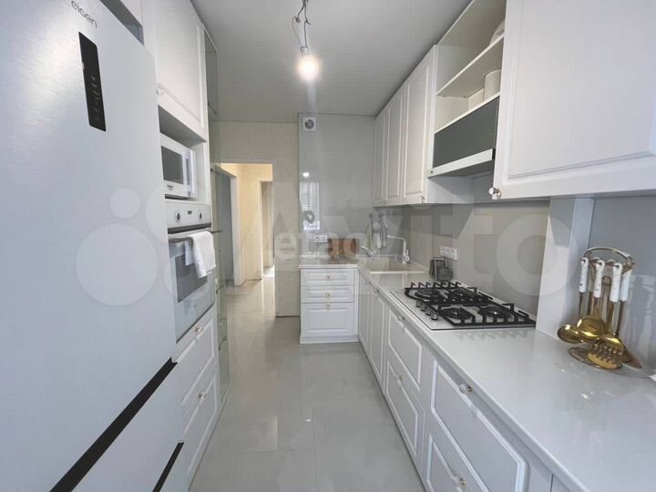 3-к. квартира, 74 м², 1/5 эт.