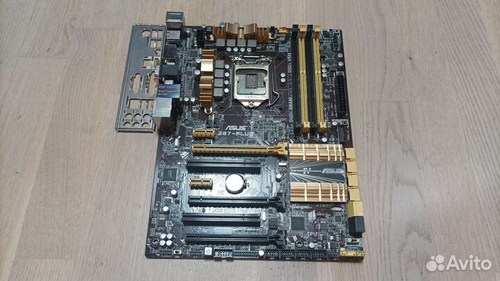 Мат. плата Asus Z87-Plus (1150 )
