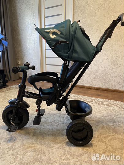 Детский велосипед с ручкой