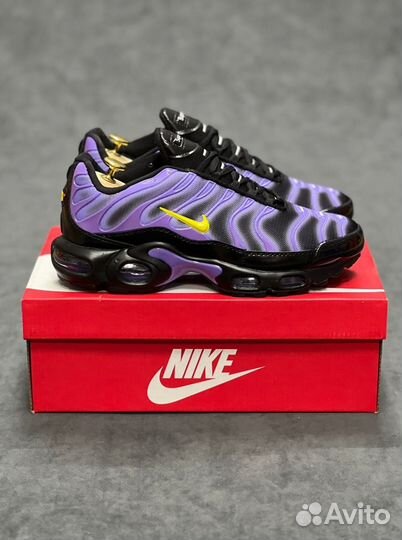 Кроссовки Nike