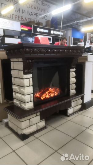 Электрокамин с эффектом пламени