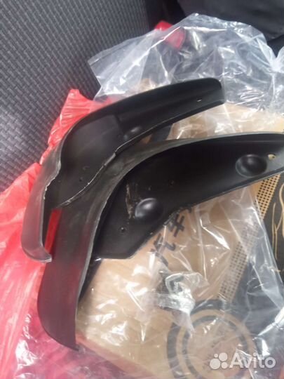 Брызговики на Сузуки Swift 2 заднии