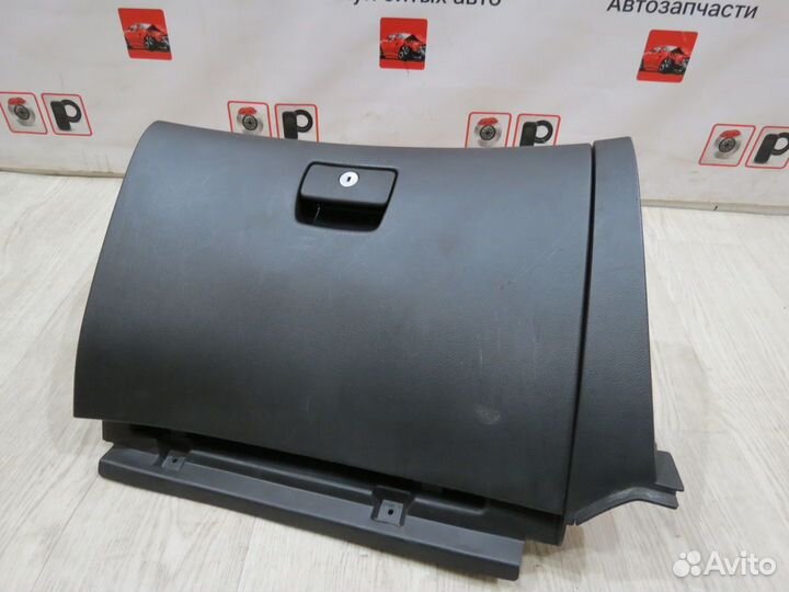 Бардачок Chevrolet Cruze