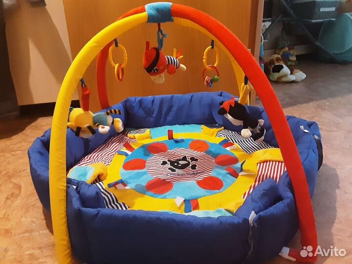 Развивающий коврик с бортиками