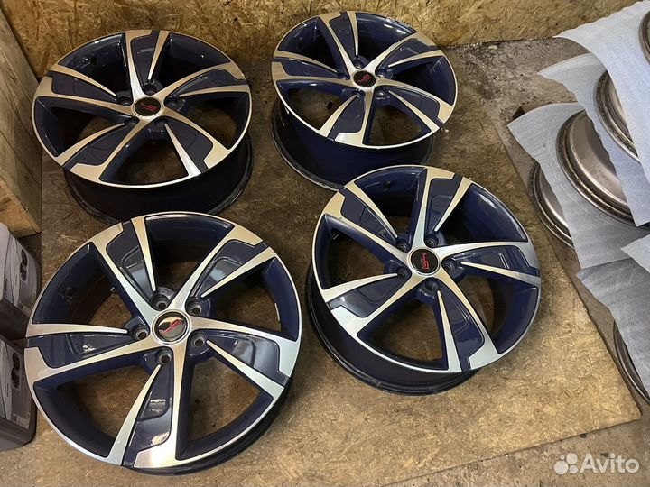 Литые диски R18 5*114.3 Honda