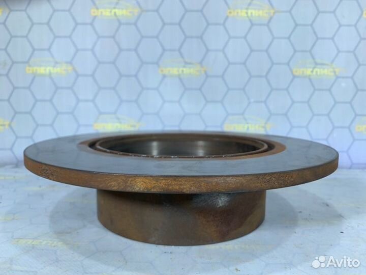 Тормозной диск задний Opel Vectra B Z18XEL 2001