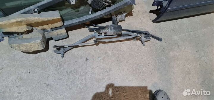 Запчасти на audi a4 b5