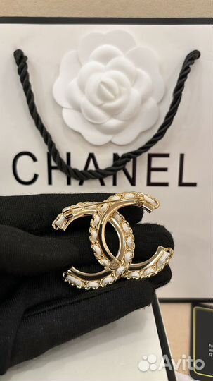 Chanel брошь Limited Edition cruise