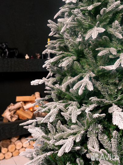 Искусственные елки