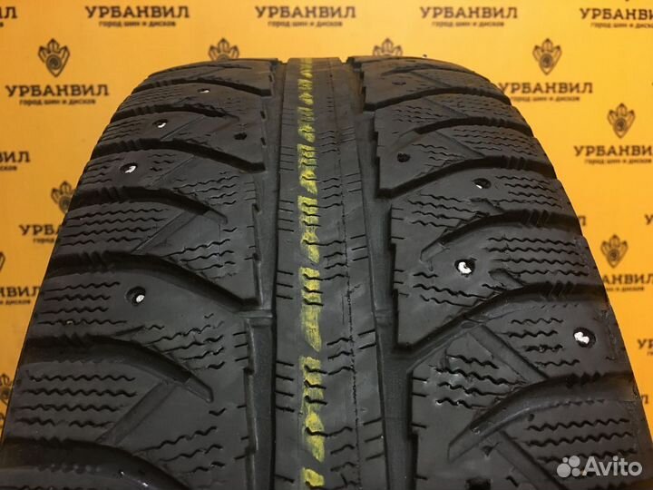 Bridgestone Ice Cruiser 7000 205/65 R15 94T