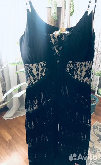 Платье вечернее