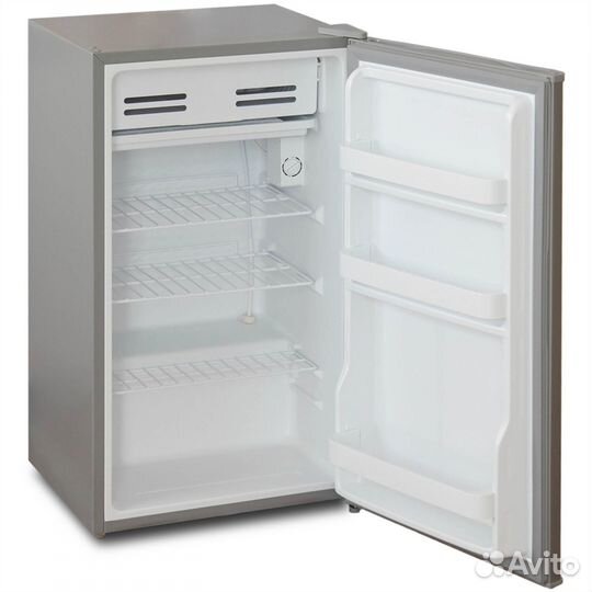 Холодильник Бирюса. 85 см. Серебристый цвет. Новый