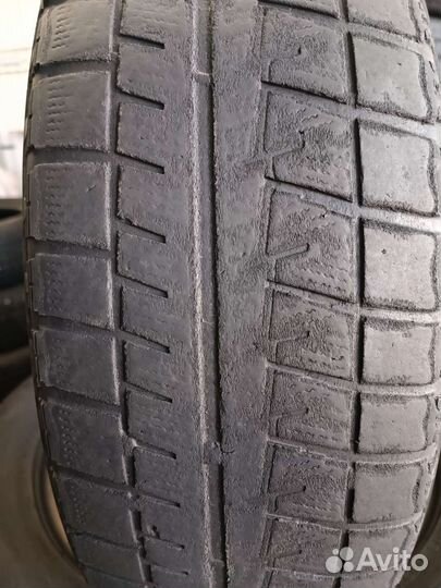 Bridgestone Blizzak Revo GZ 205/65 R16 95Q