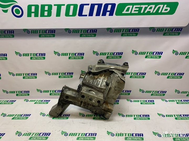 Лонжерон кузова передний правый Renault Clio 3