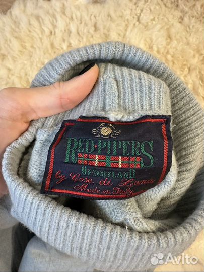 Свитер женский