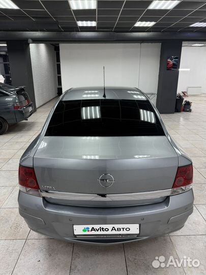 Opel Astra 1.8 AT, 2012, 89 000 км