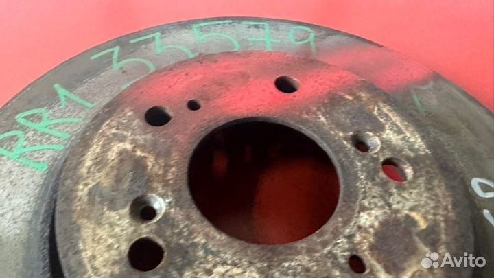 Диск тормозной передний правый Honda Elysion RR3