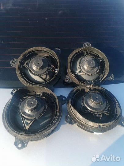 Штатные колонки toyota rav4