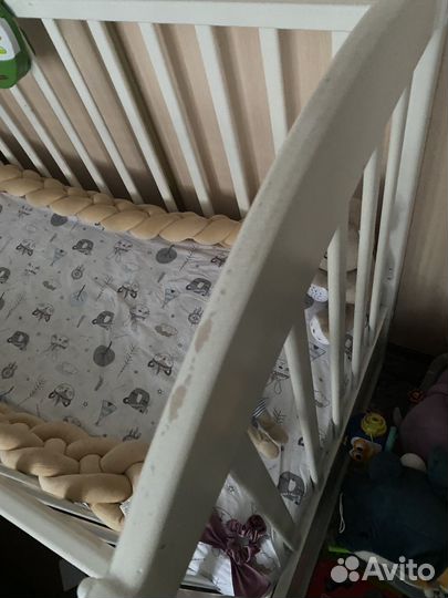 Детская кроватка