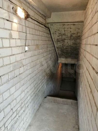 Машиноместо, 10 м²