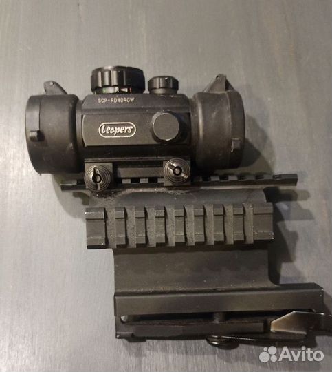 Коллиматор Leapers SCP-RD40RGW + Кронштейн