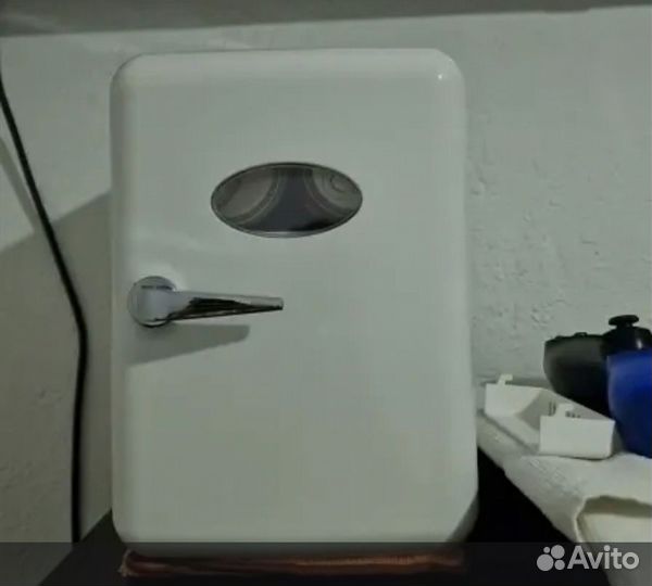Минихолодильник