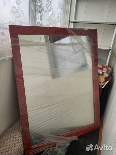 Зеркало настенное новое