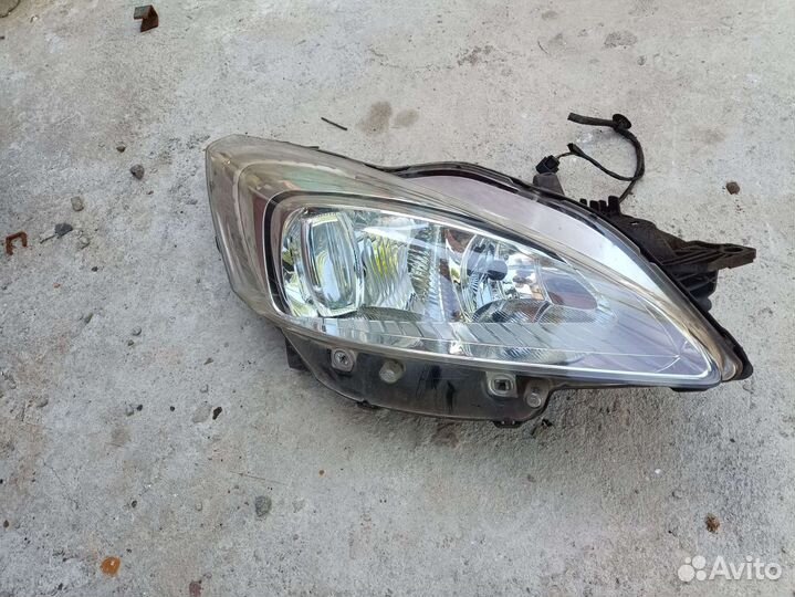 Фара Peugeot 508