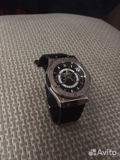 Часы мужские hublot