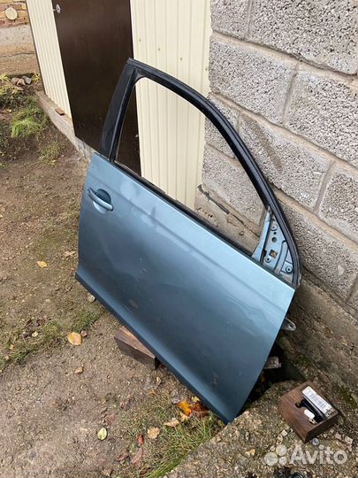 Дверь vw jetta 5