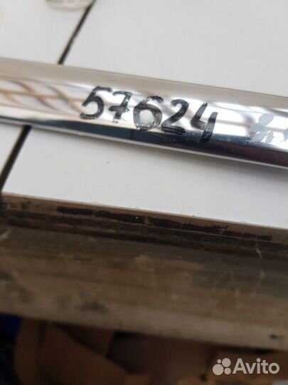 Молдинг задней правой двери верхний (Haval F7)