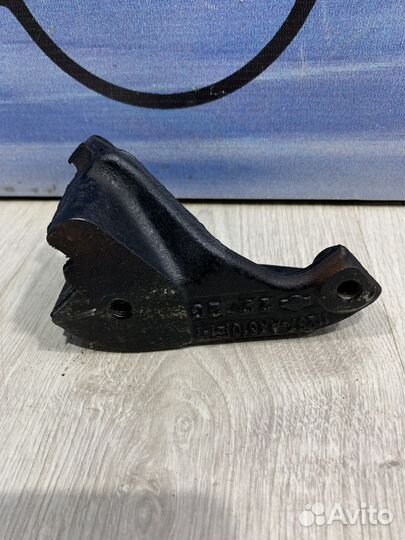 Опора двигателя двс Кронштейн Nissan note E11