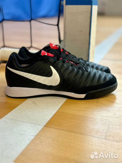 Футзалки Nike Tiempo Legend black