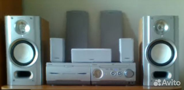 Sony wz8d: Dolby Digital, Dolby Pro Logic, DTS