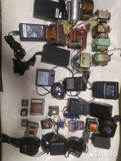 Радиодетали электродвигатели транзисторы