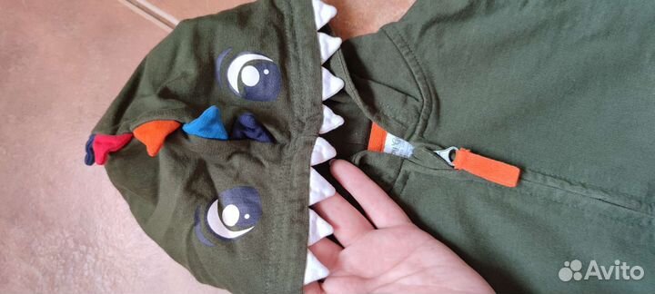 Костюм на мальчика размер 92