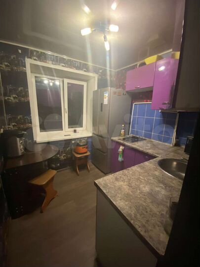 3-к. квартира, 58 м², 2/5 эт.