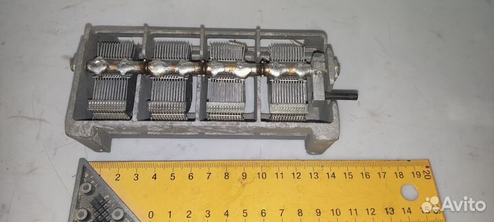 Конденсатор переменной ёмкости 4-х секционный