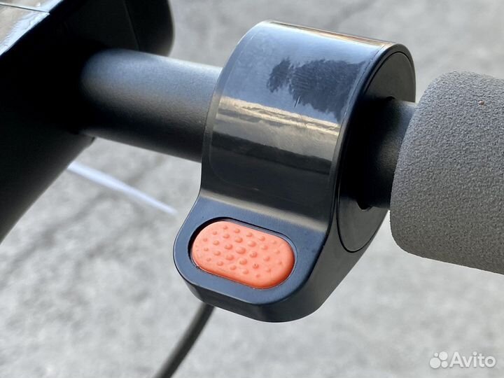 Электросамокат Xiaomi Mi Electric Scooter 1S