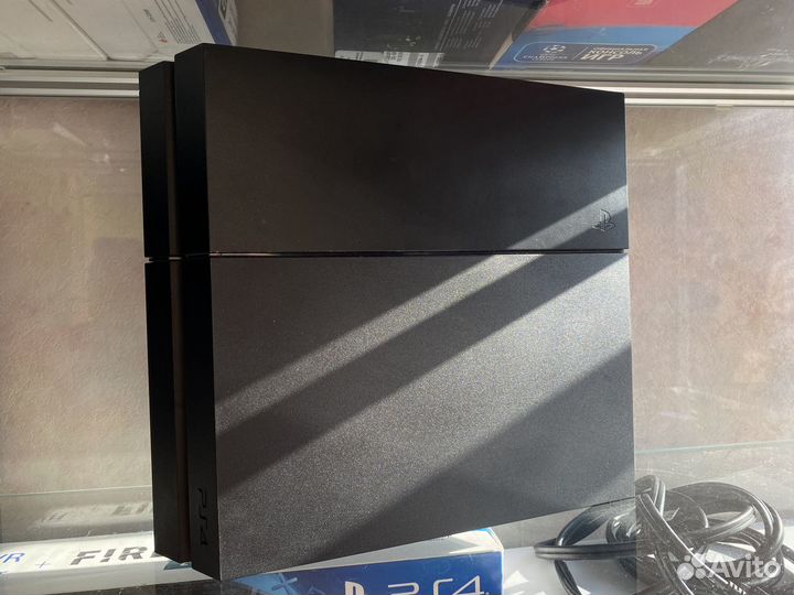 Sony Playstation 4 Fat 1Tb