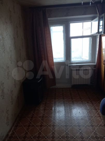 Комната 18 м² в 3-к., 9/9 эт.