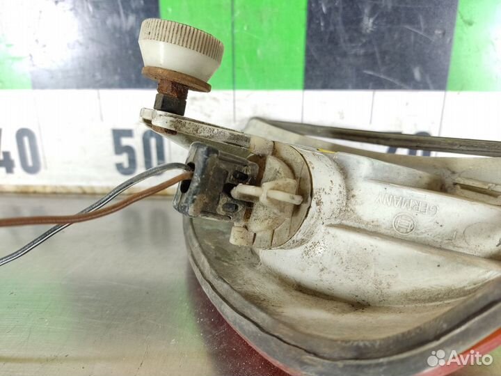 Поворотник левый E 123